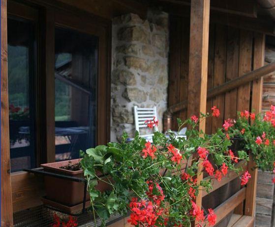 B&B Gardumo Ronzo-Chienis ภายนอก รูปภาพ